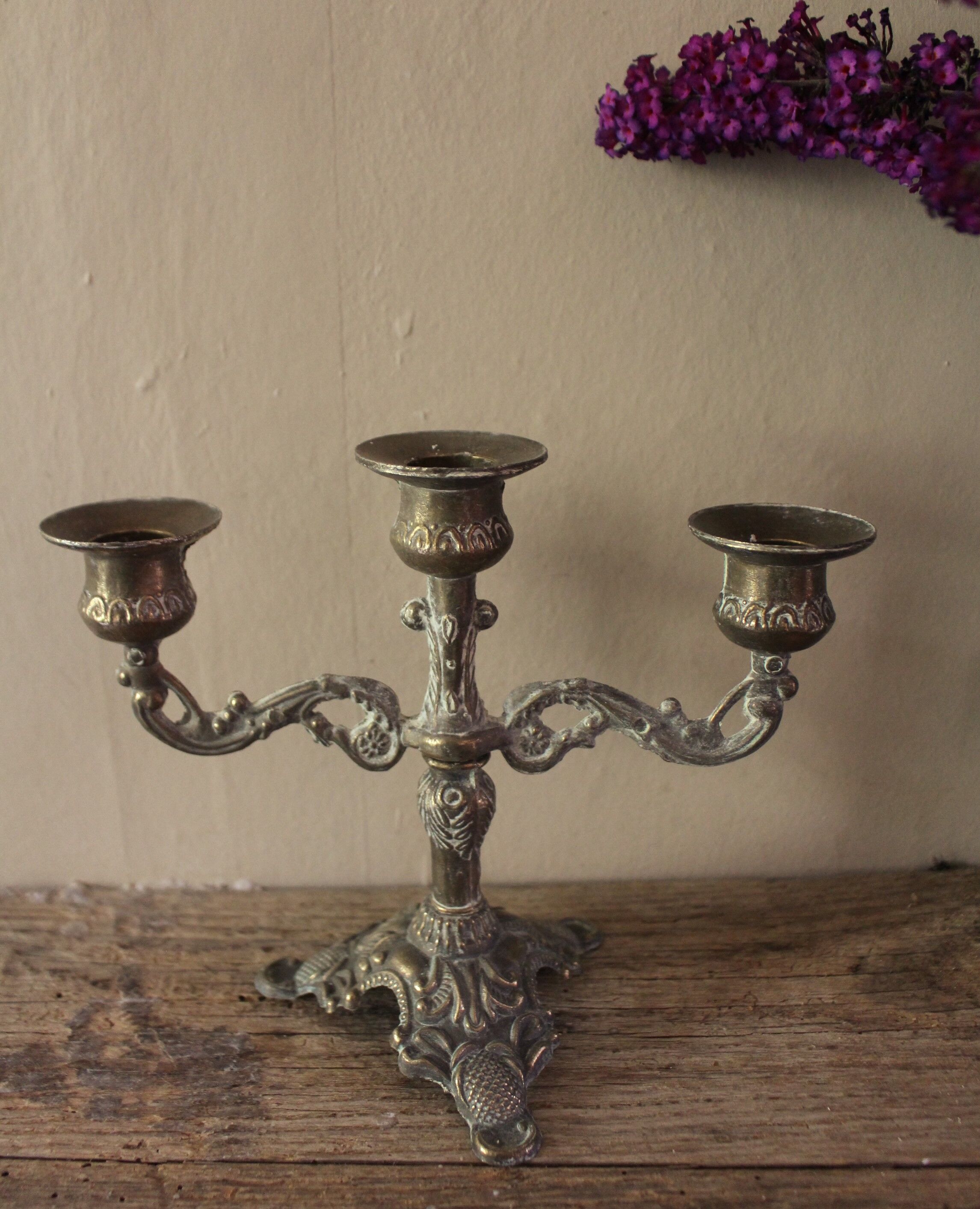 Regulated Chandelier 3 binets