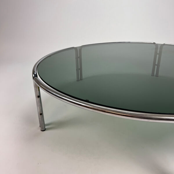 Table basse italienne tubulaire et en verre fumé, années 1970