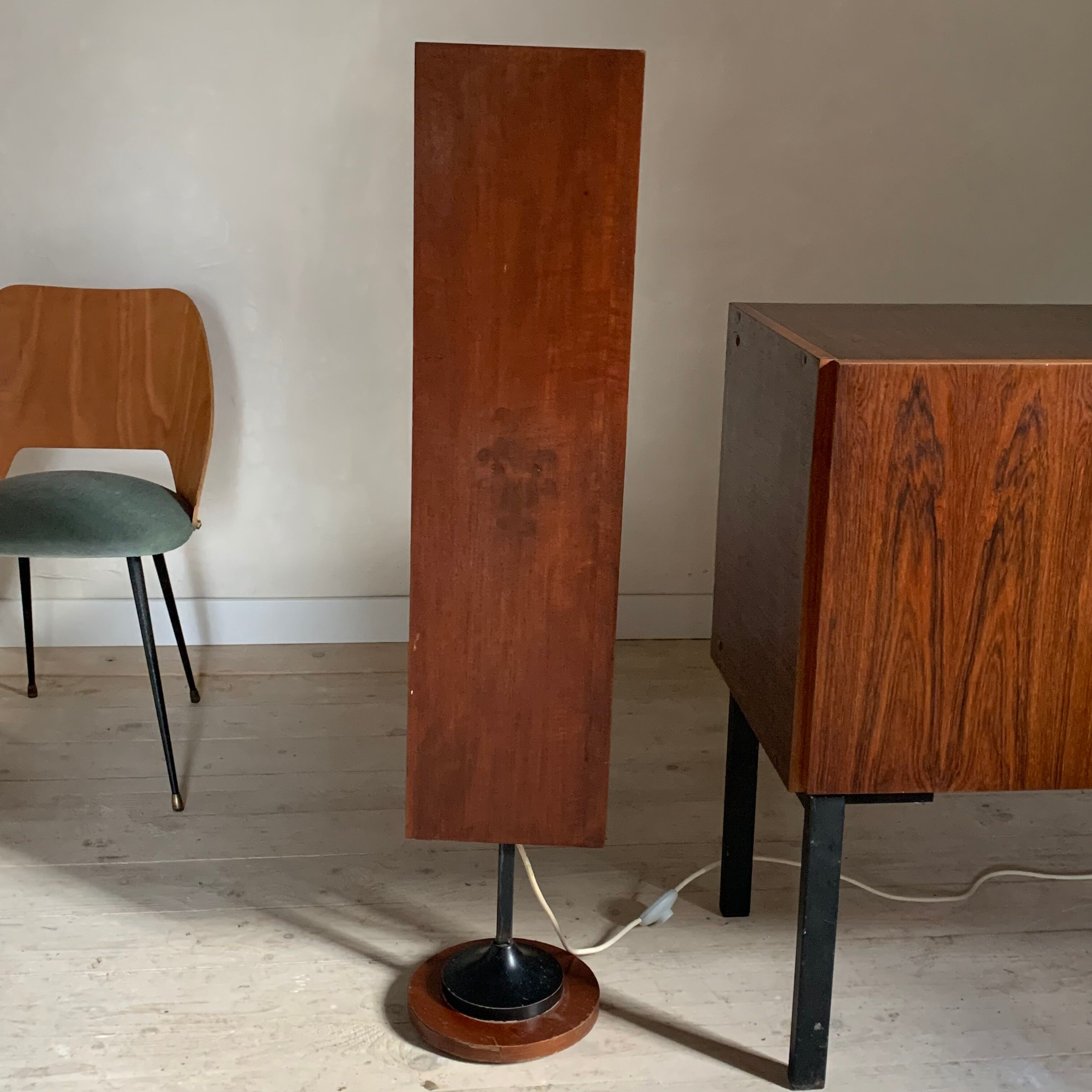 Totem floor lamp in teak and vintage perspex