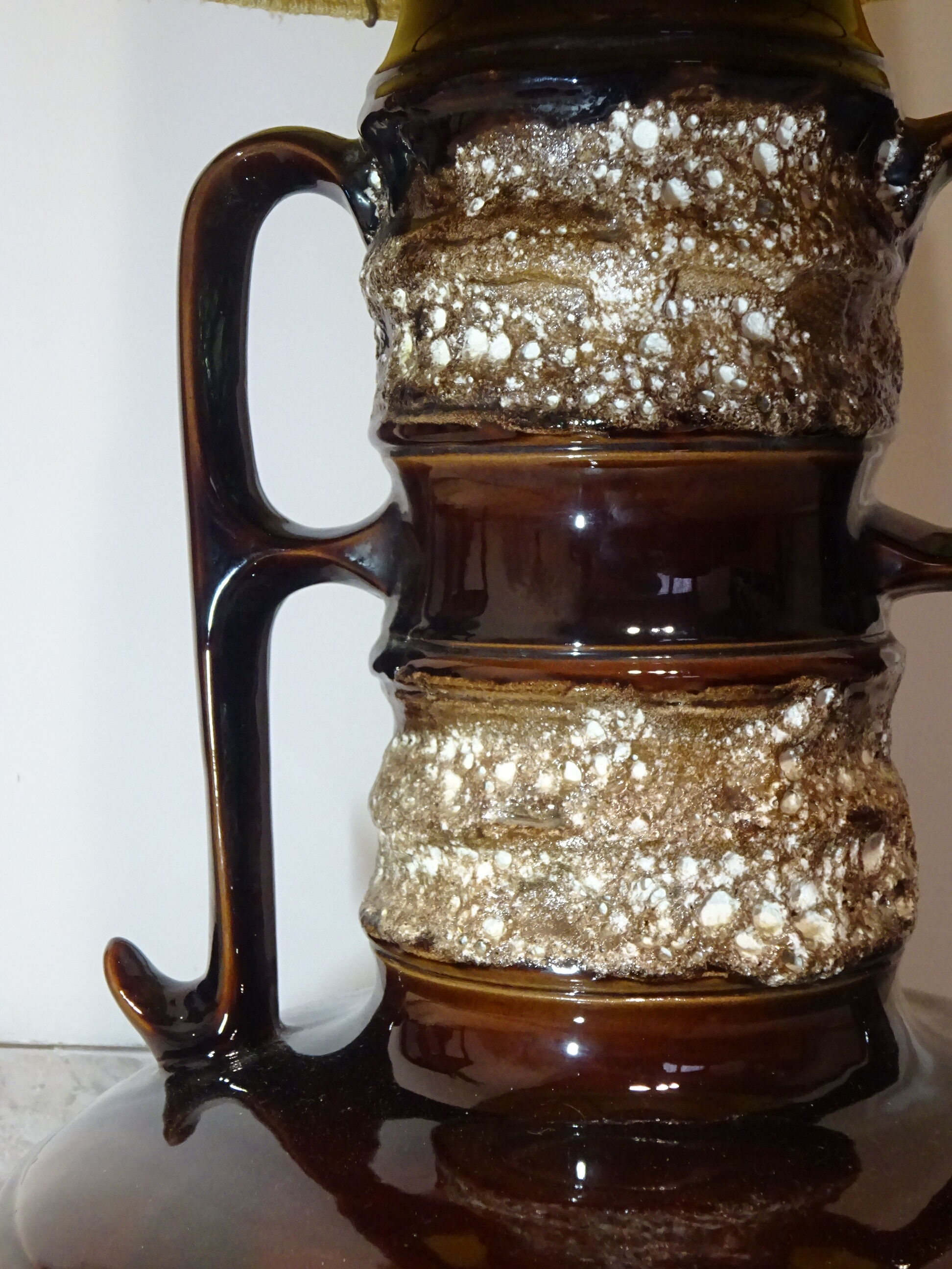 Table lamp, fat lava