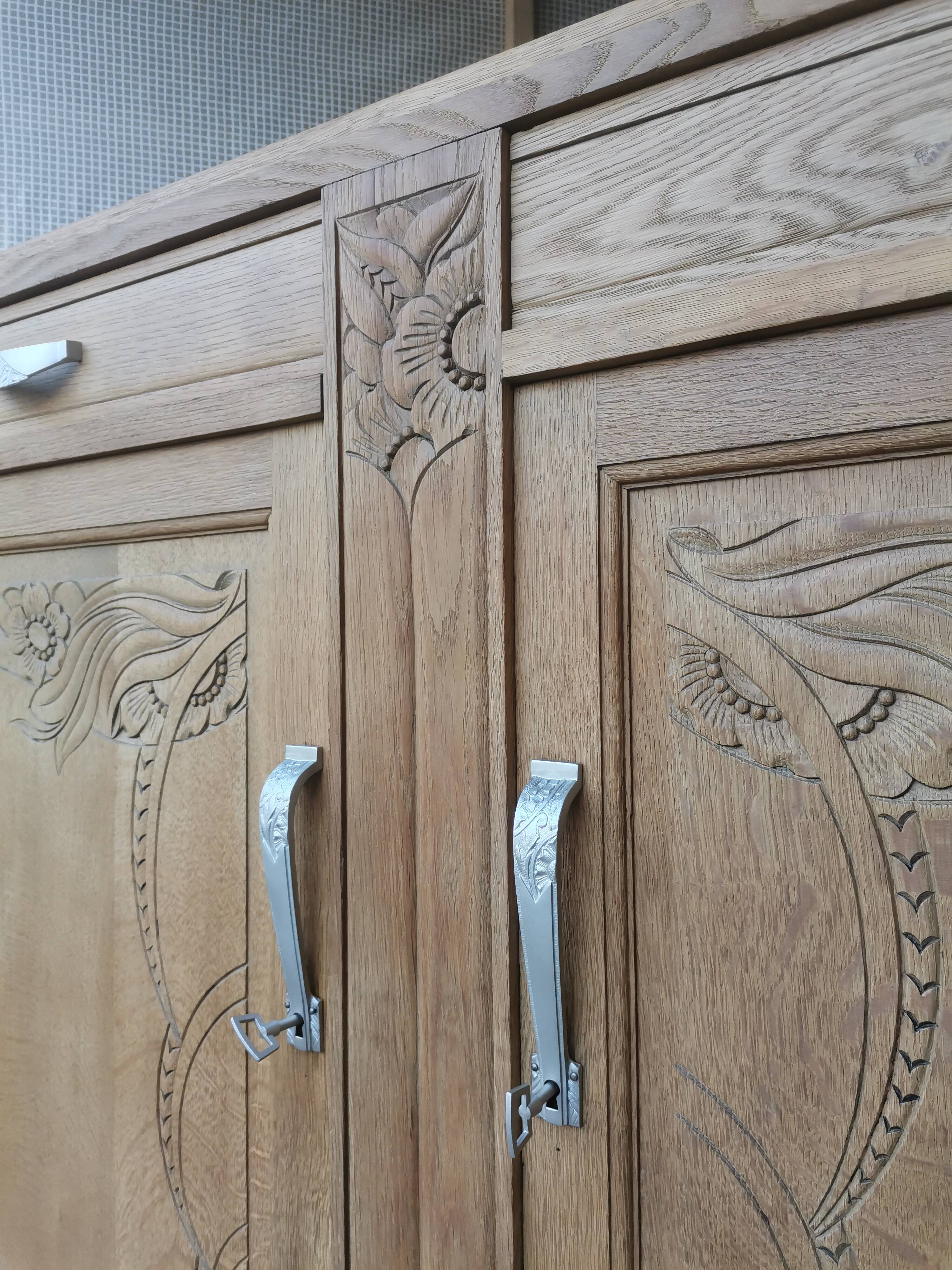 Art Deco wooden and marble buffet
