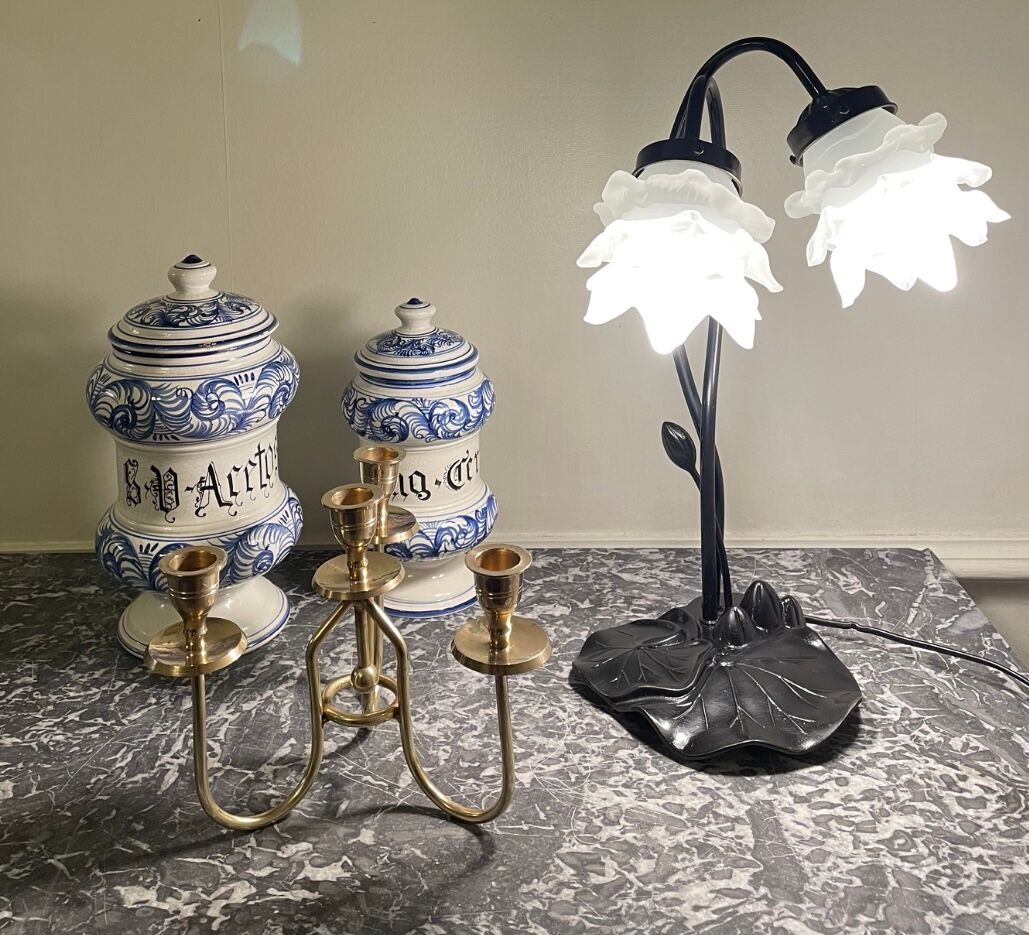 Golden brass candle holder