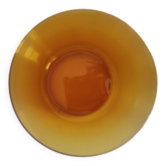 amber salad bowl from the Duralex brand