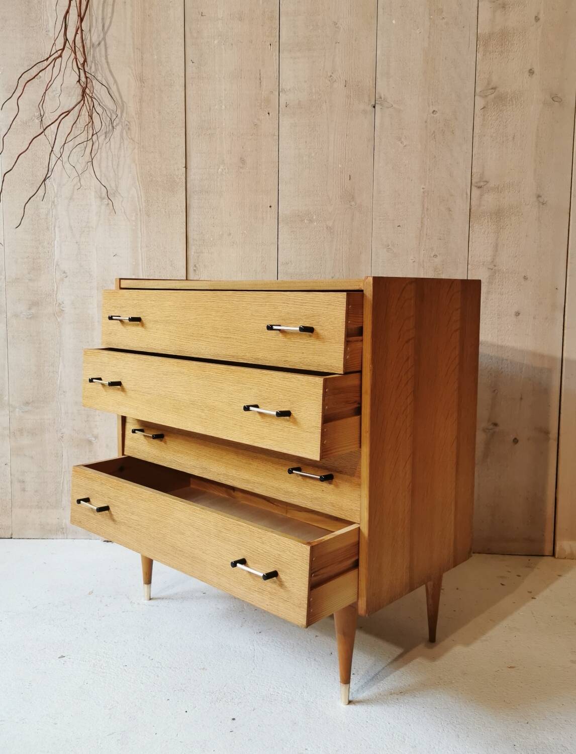 Vintage chest of drawers