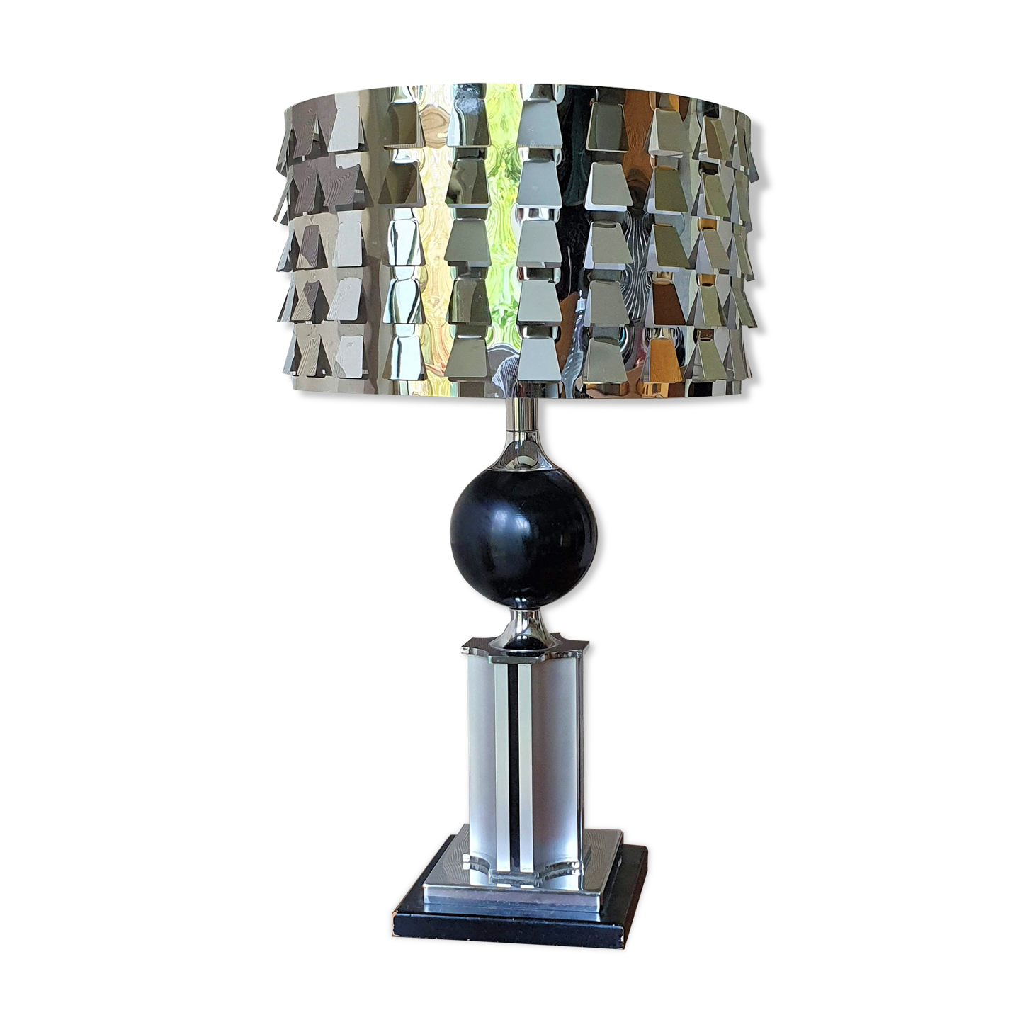 Lamp building 70s