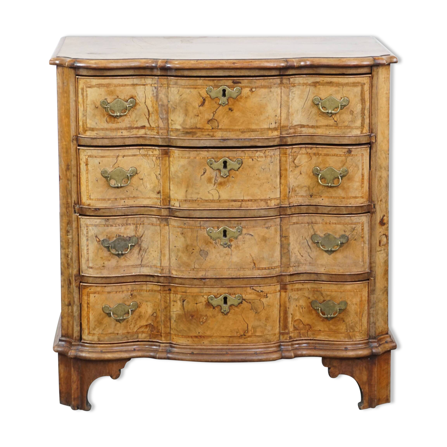 Baroque organ-bent walnut antique chest of drawers from the 18th century