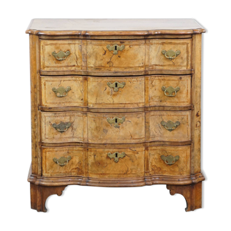 Commode en noyer courbé avec orgue baroque, XVIIIe siècle
