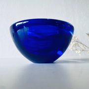 Bougeoir en verre bleu Kosta Boba
