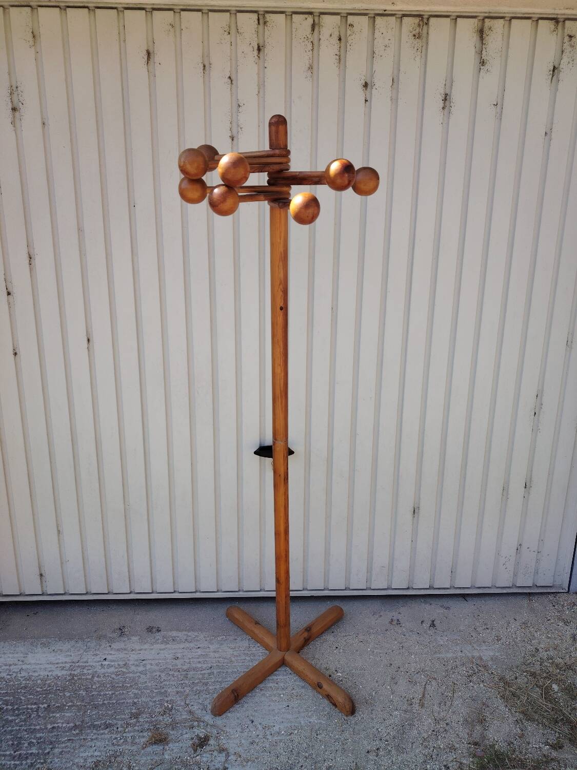 Coat rack