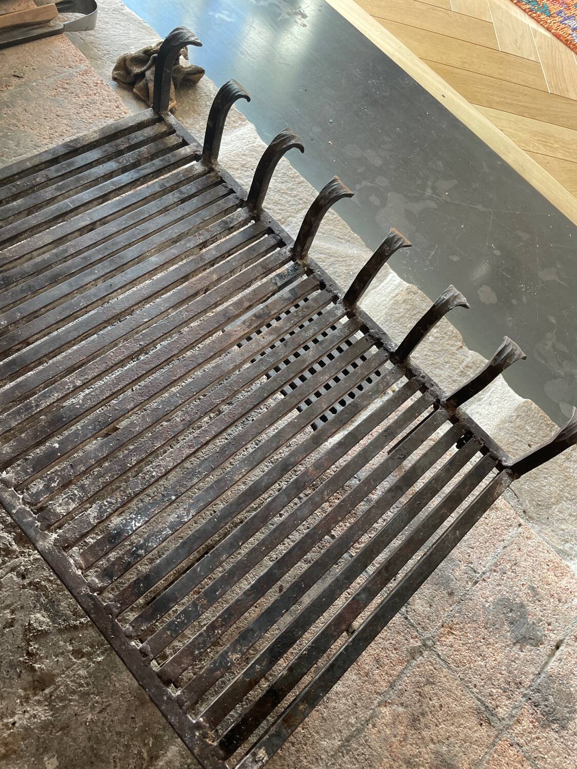 Grill de cheminée