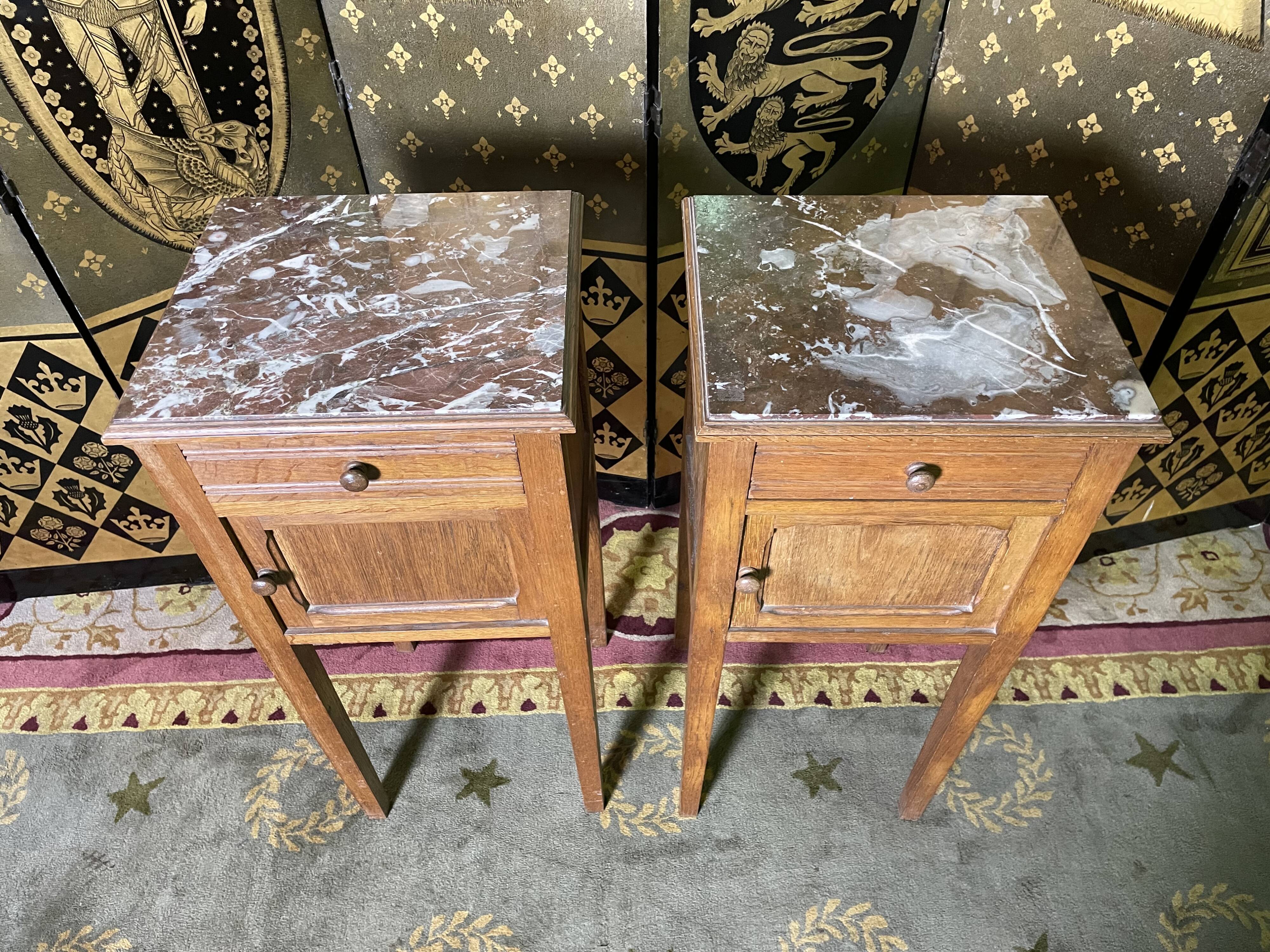 Pair of bedside tables in solid oak and marble