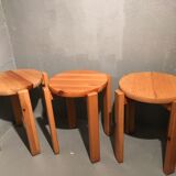 Set de trois tabourets rond en bois