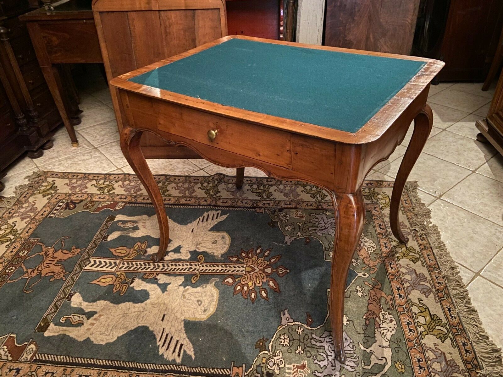 Desk game table and its solid blond cherry cap period EIGHTEENTH Louis XV