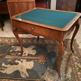 Desk game table and its solid blond cherry cap period EIGHTEENTH Louis XV