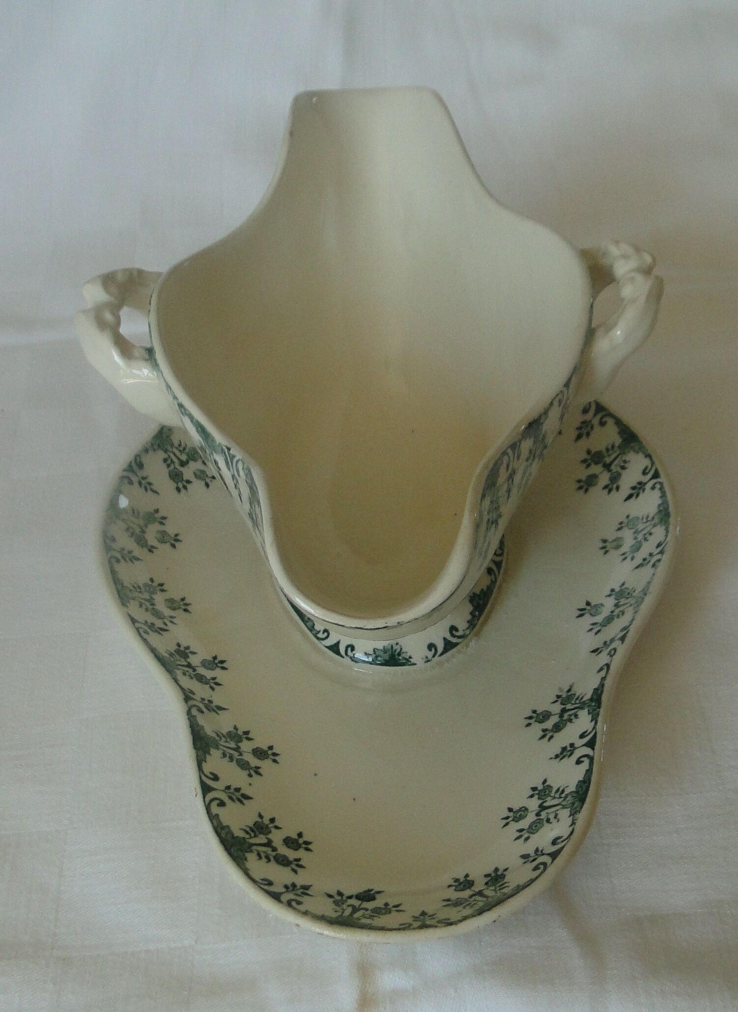 SAUCIERE ANCIENNE GIEN 1878 MODELE FLORENCE engraved in hollow Ac