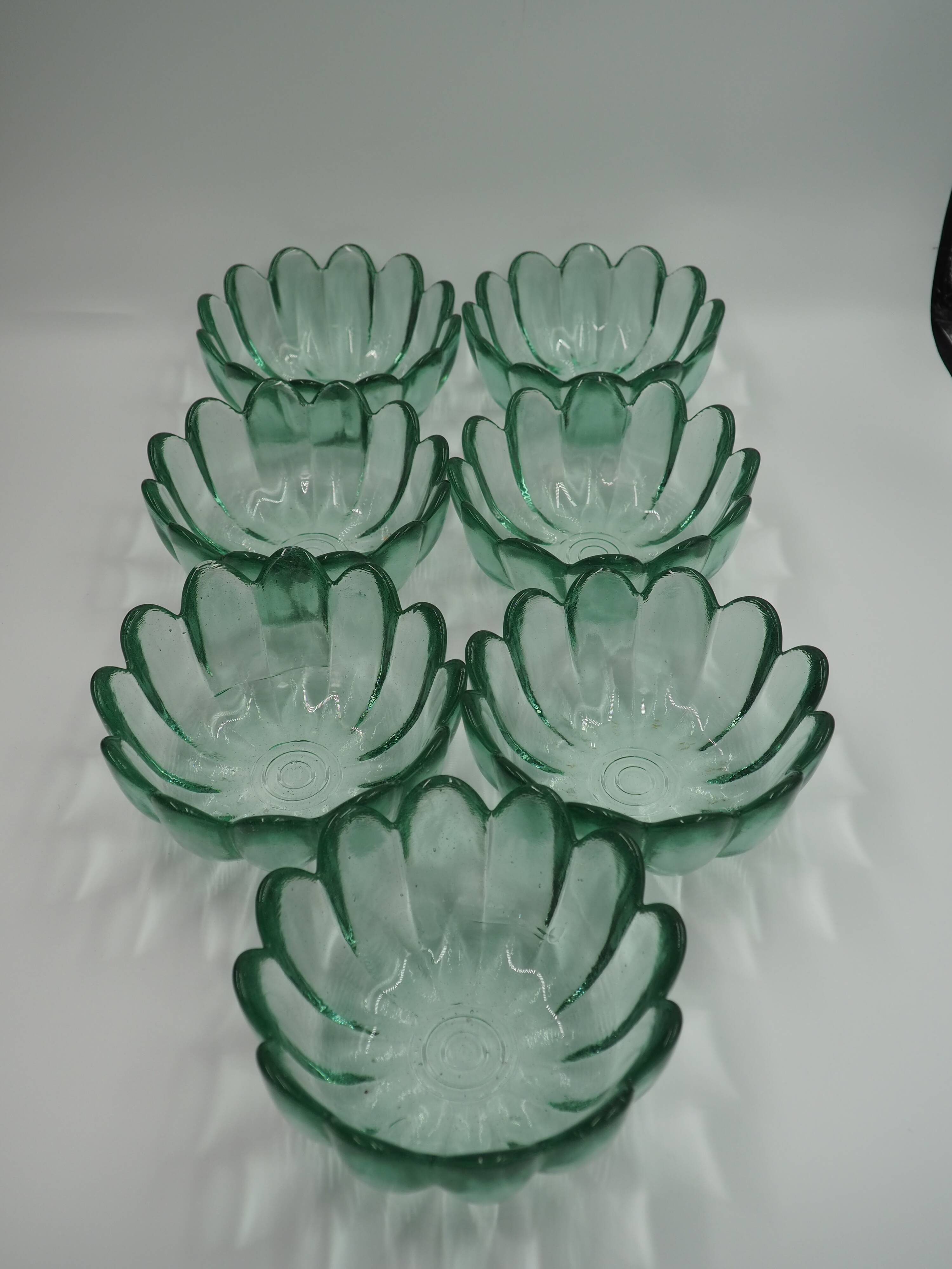 Bol lotus en verre Blenko
