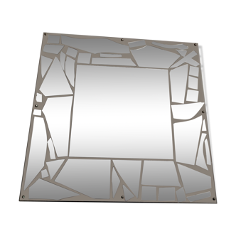 Mirror in disarray 30x30cm