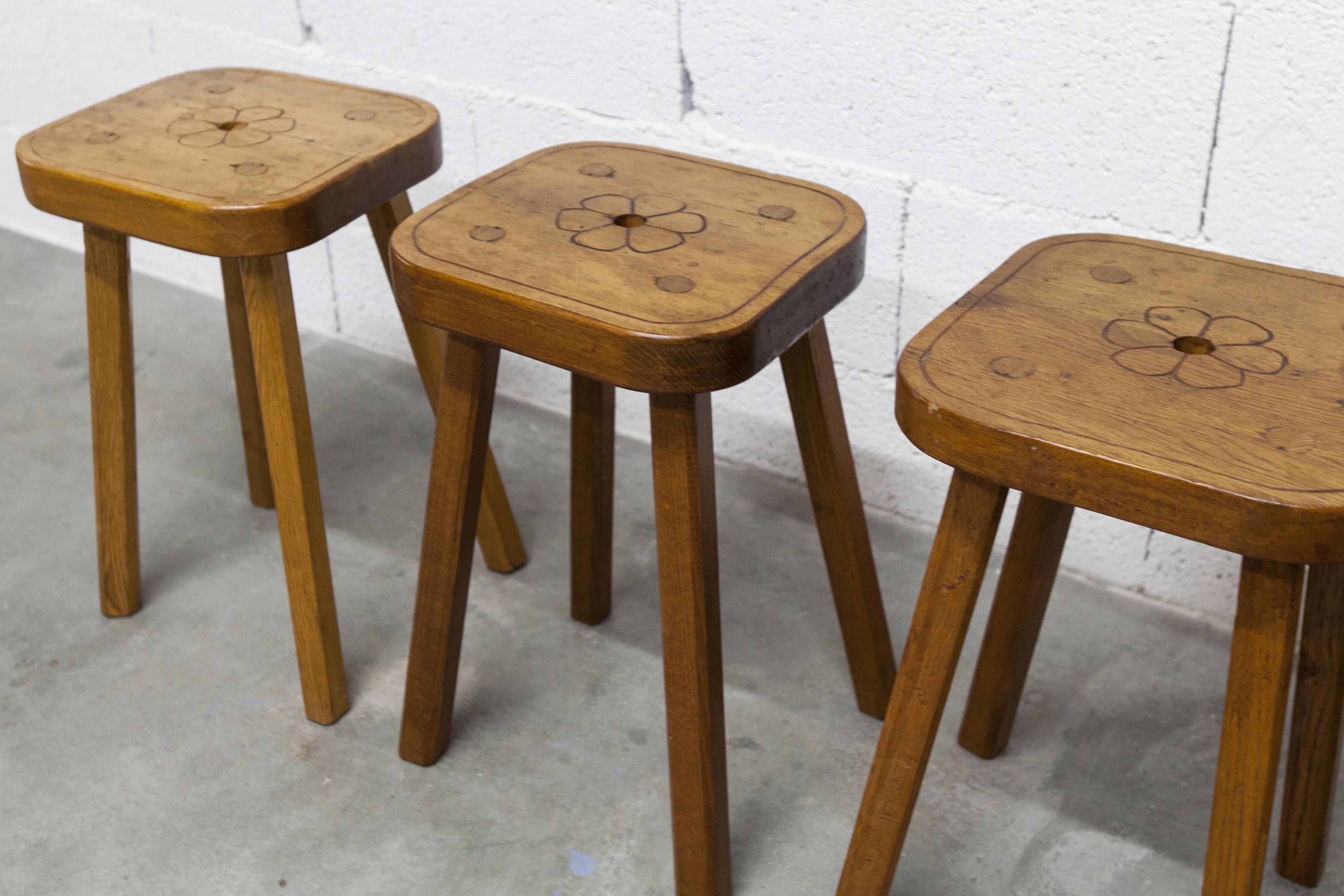 Set of 4 brutalist stools, handcrafted, 1960, flower.