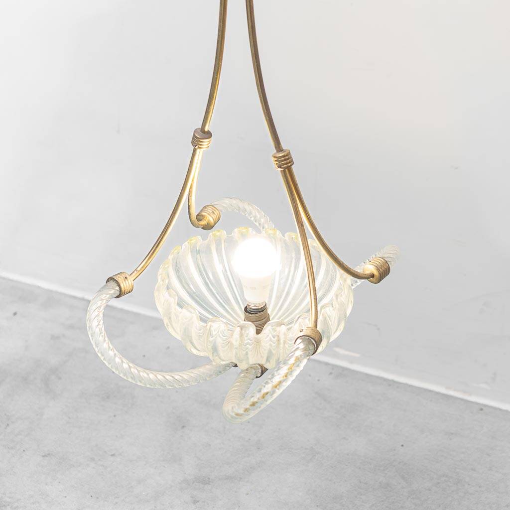 Vintage Barovier & Toso chandelier in transparent glass and brass, elegant 1940s design