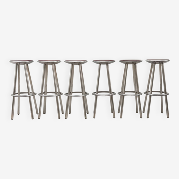 Set of 6 aluminum and wood bar stools in the Amat-3 style for Knoll, vintage 1990