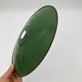 Green enamel suspension