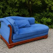 Large vintage cobalt blue chaise longue in fabric and wood – long chair 190