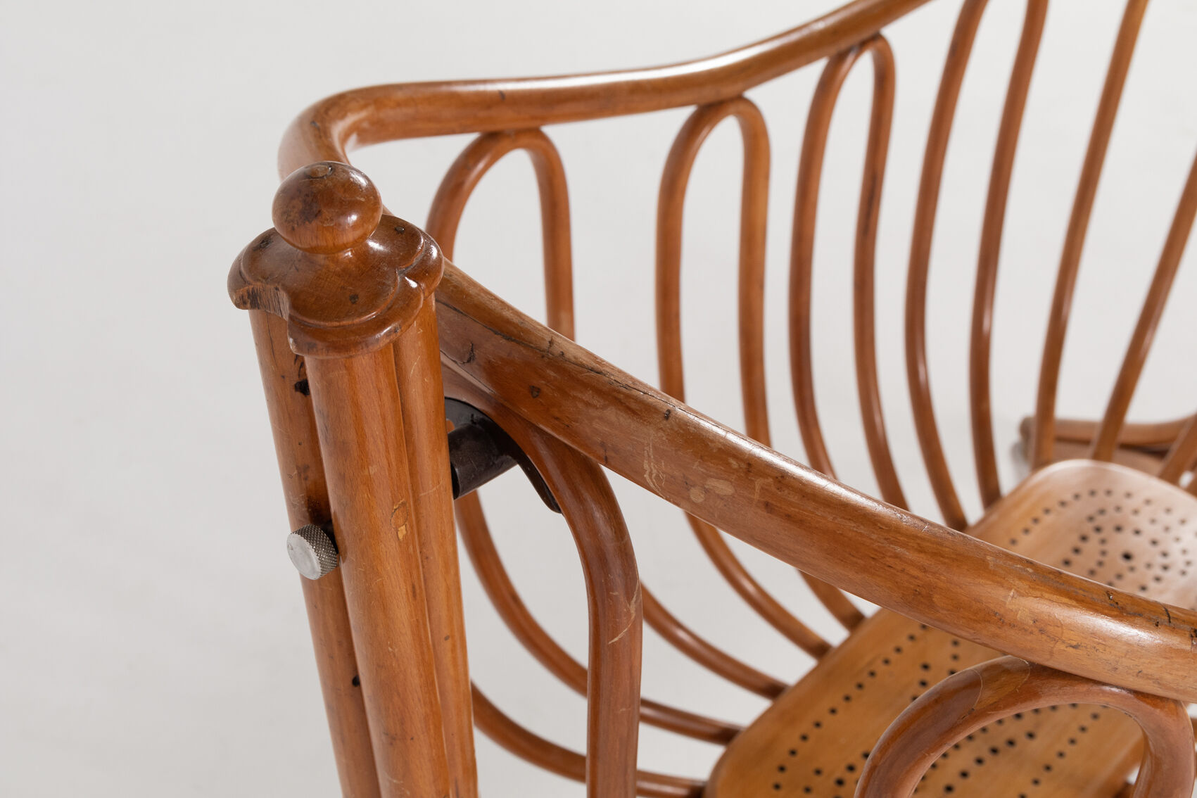 Baby cradle Thonet NR. 2