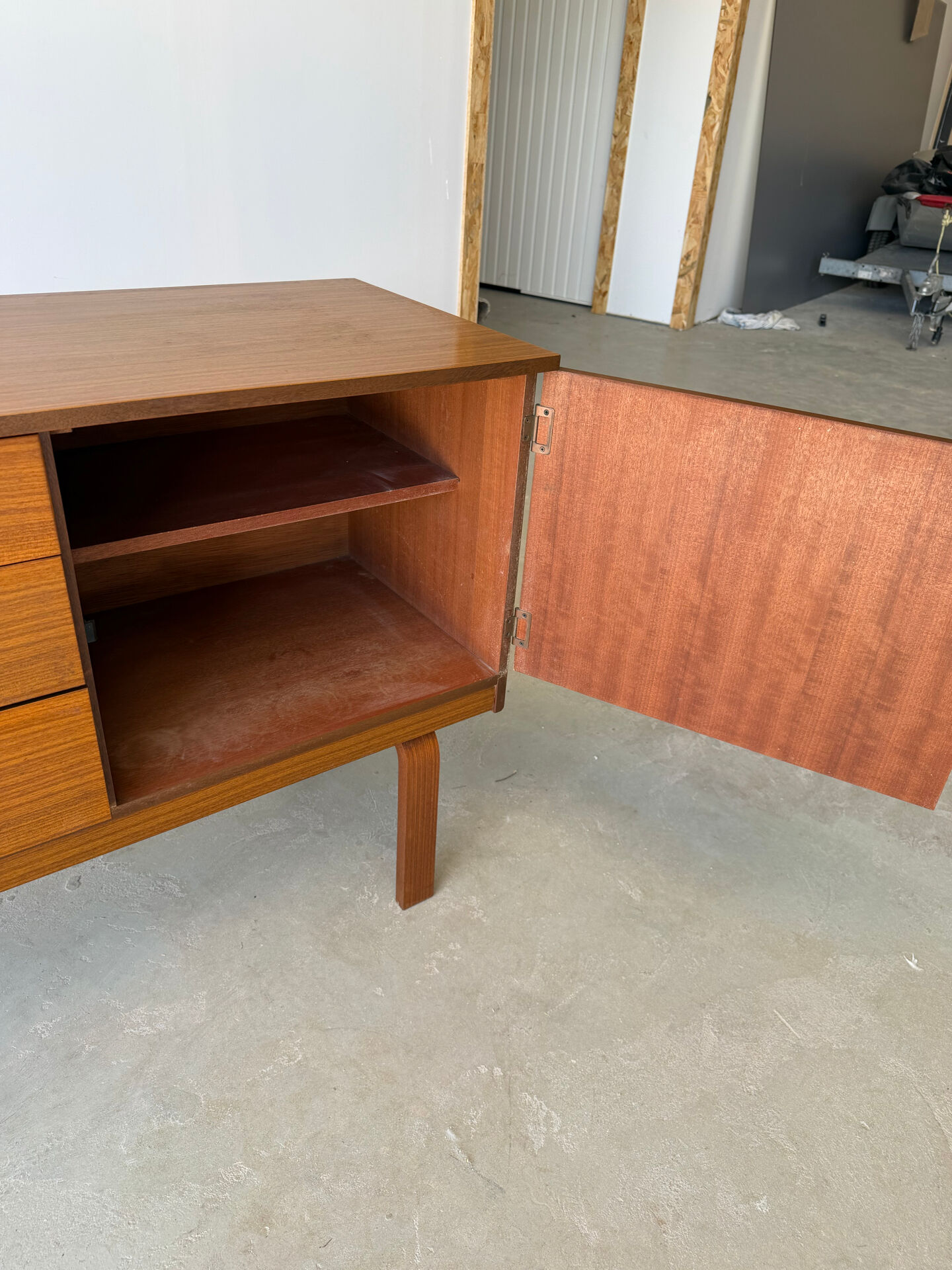 Teak sideboard with Scandinavian design by Schreiber from the 1970s.