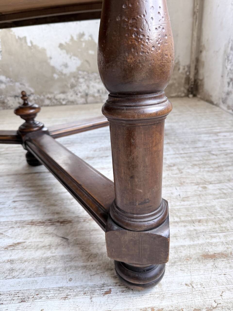 Oak table in Louis XIV style 1900