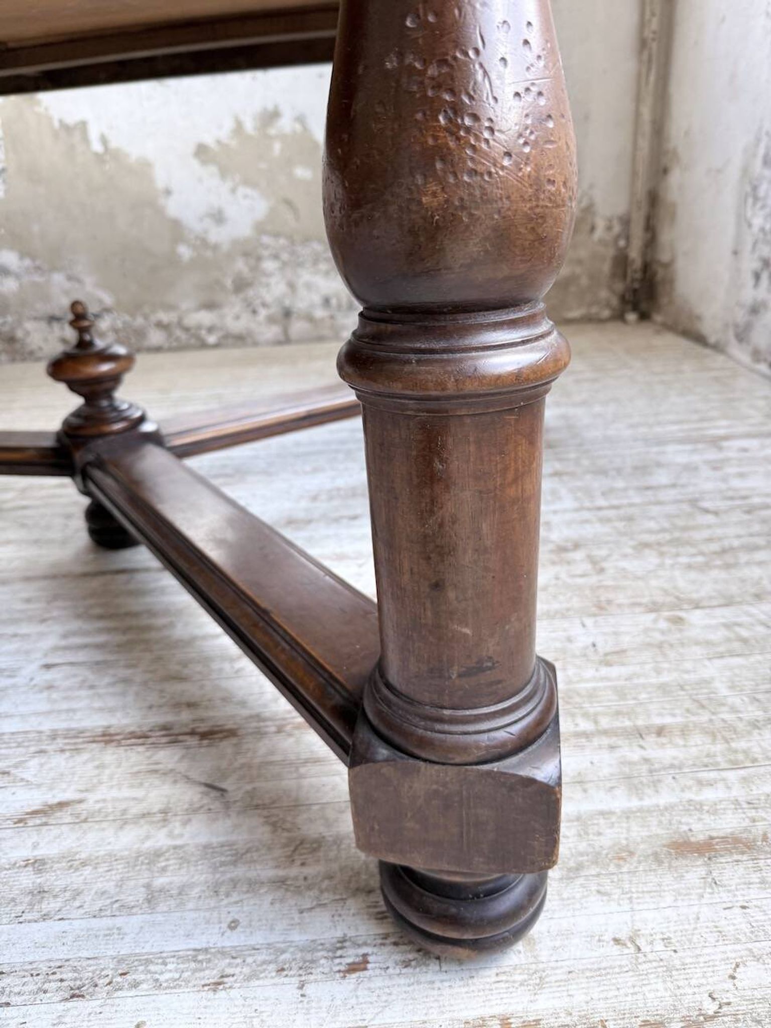 Table chêne style Louis XIV 1900