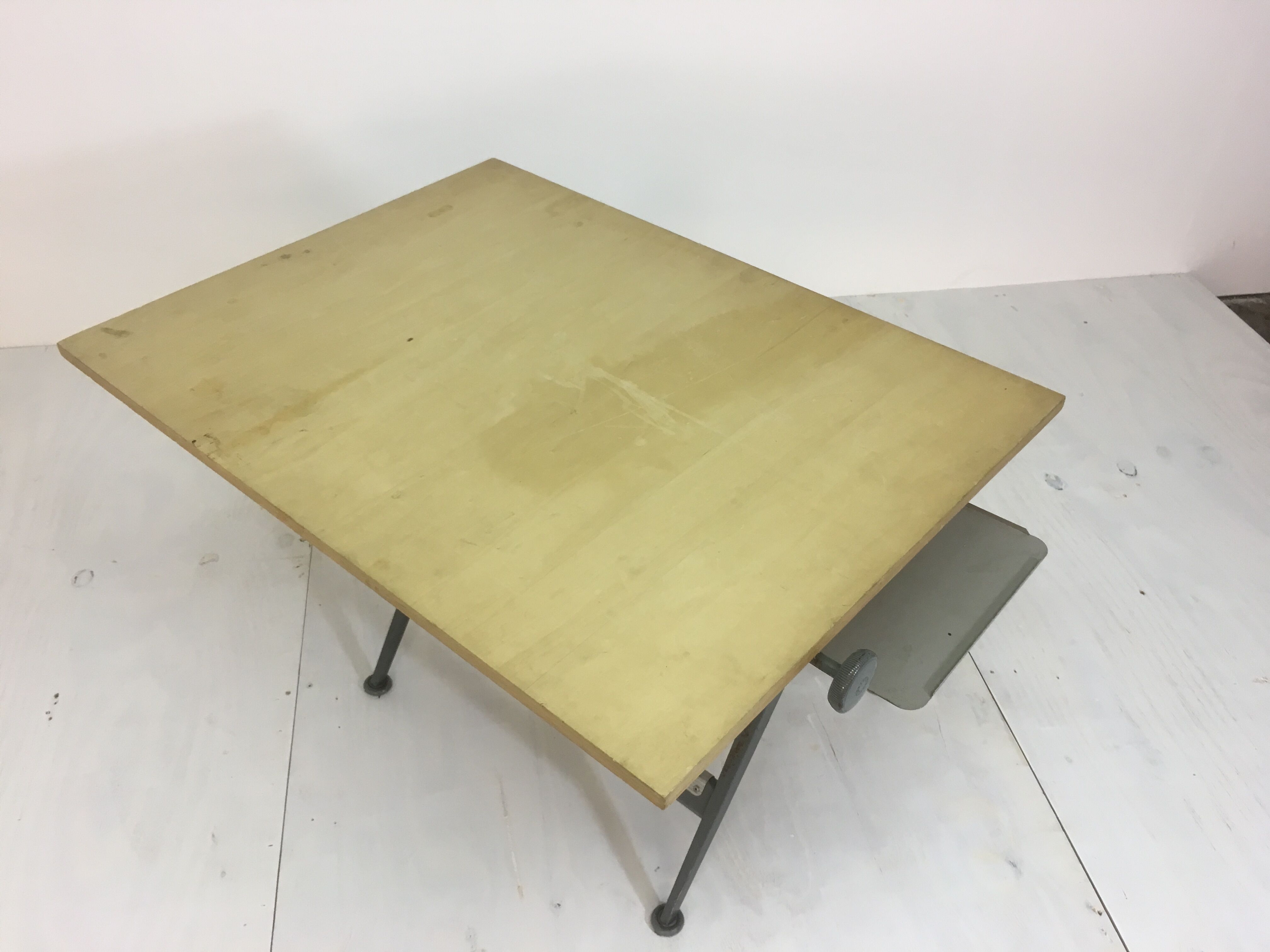Table desk by Wim Rietveld & Friso Kramer for Ahrend De Cirkel, 1950s