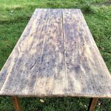Farm table