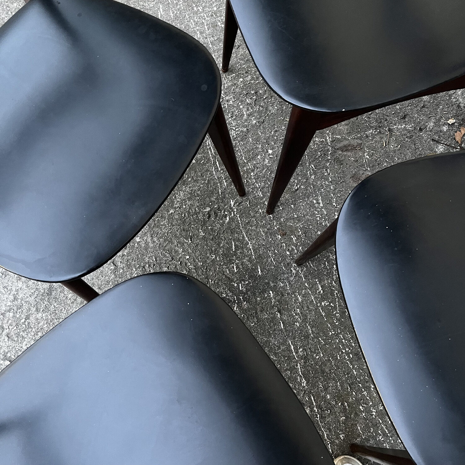 Series of 4 Scandinavian chairs