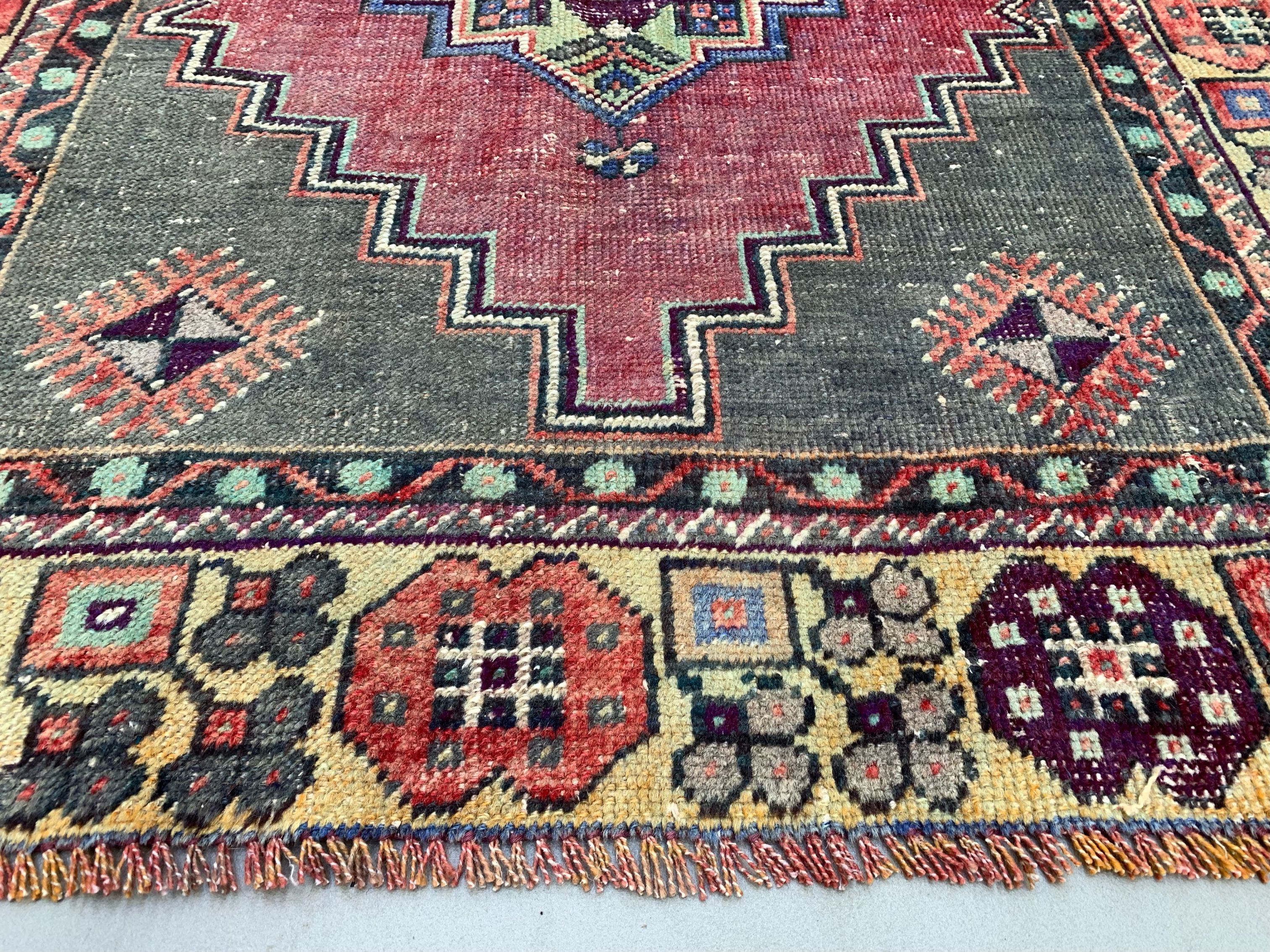 Vintage turkish oushak rug 192x112 cm