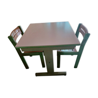 Table Stella et 2 chaises d'école vintage, années 80