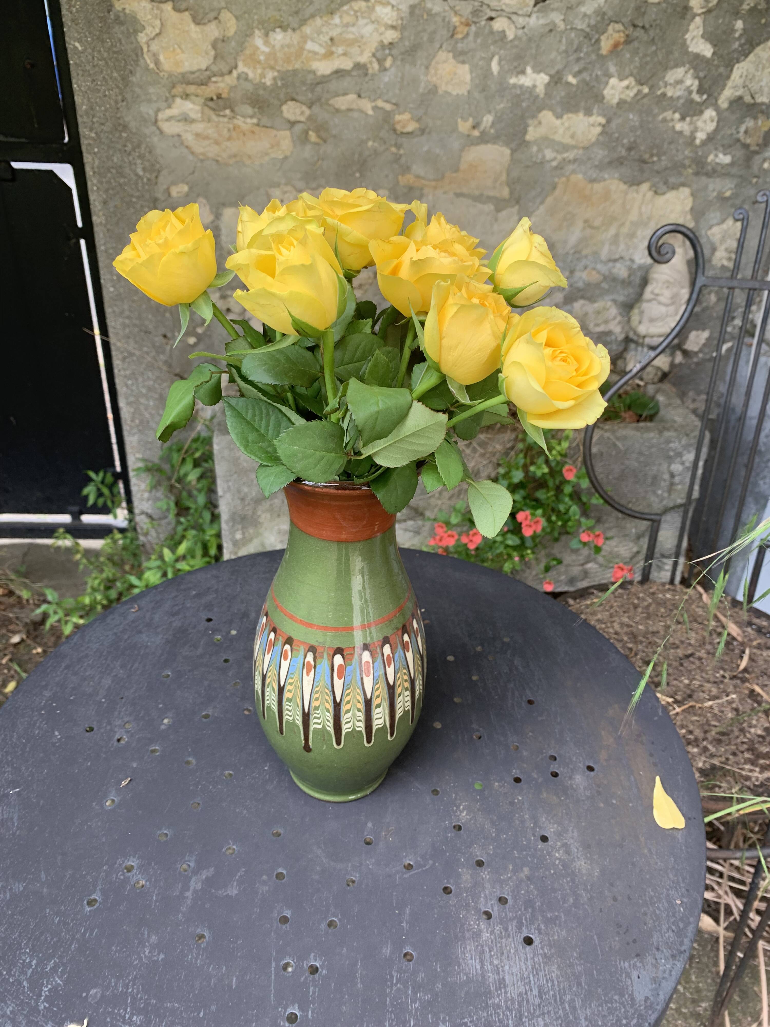 Original vintage 1970s folk vase.