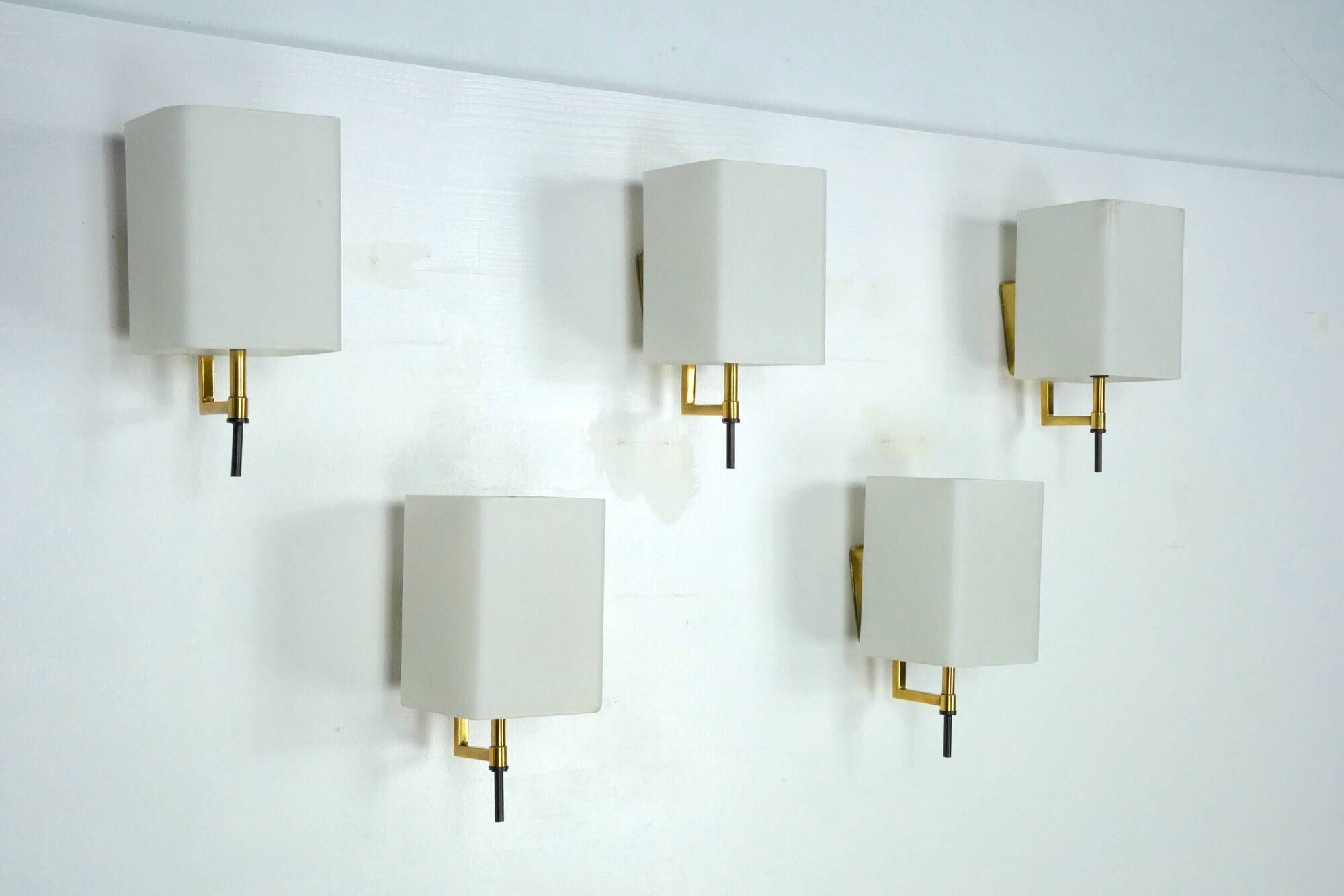 Set of five Mid-century sconces in Stilnovo manner. Italy 1950s