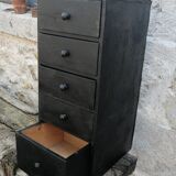 Meuble à tiroirs