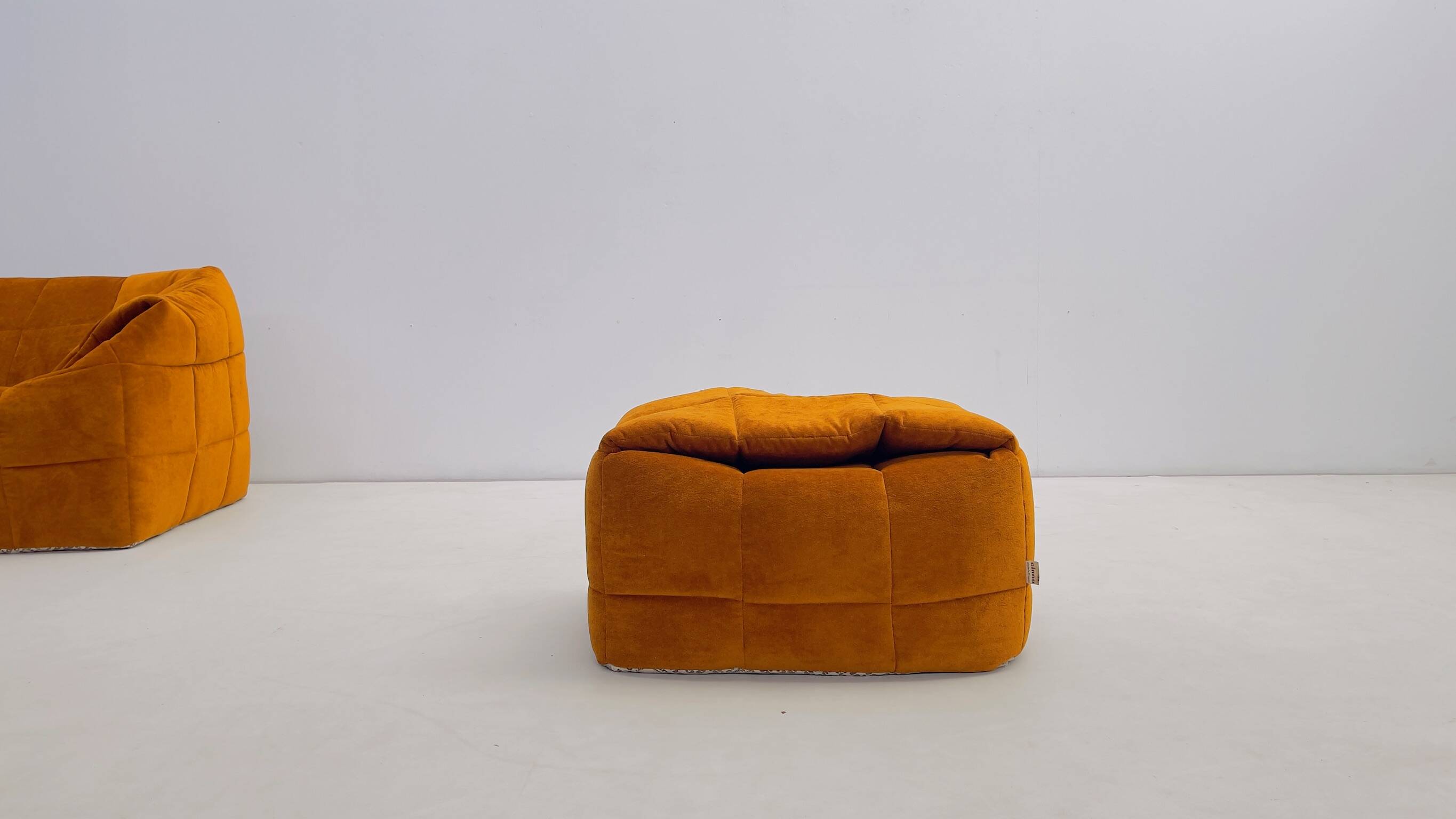 'Yuca' Livibg room set by Michel Ducaroy for Cinna