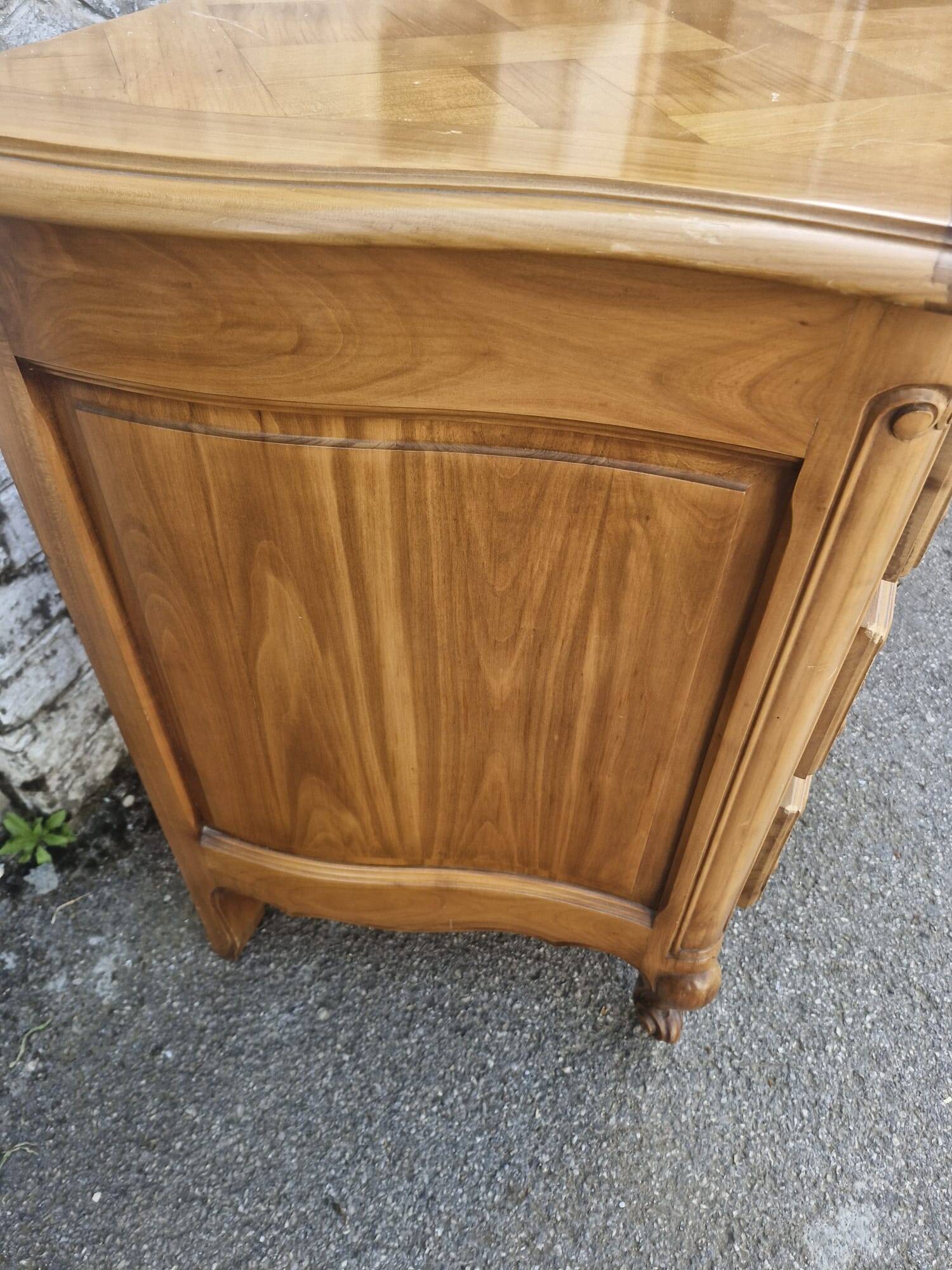 Commode