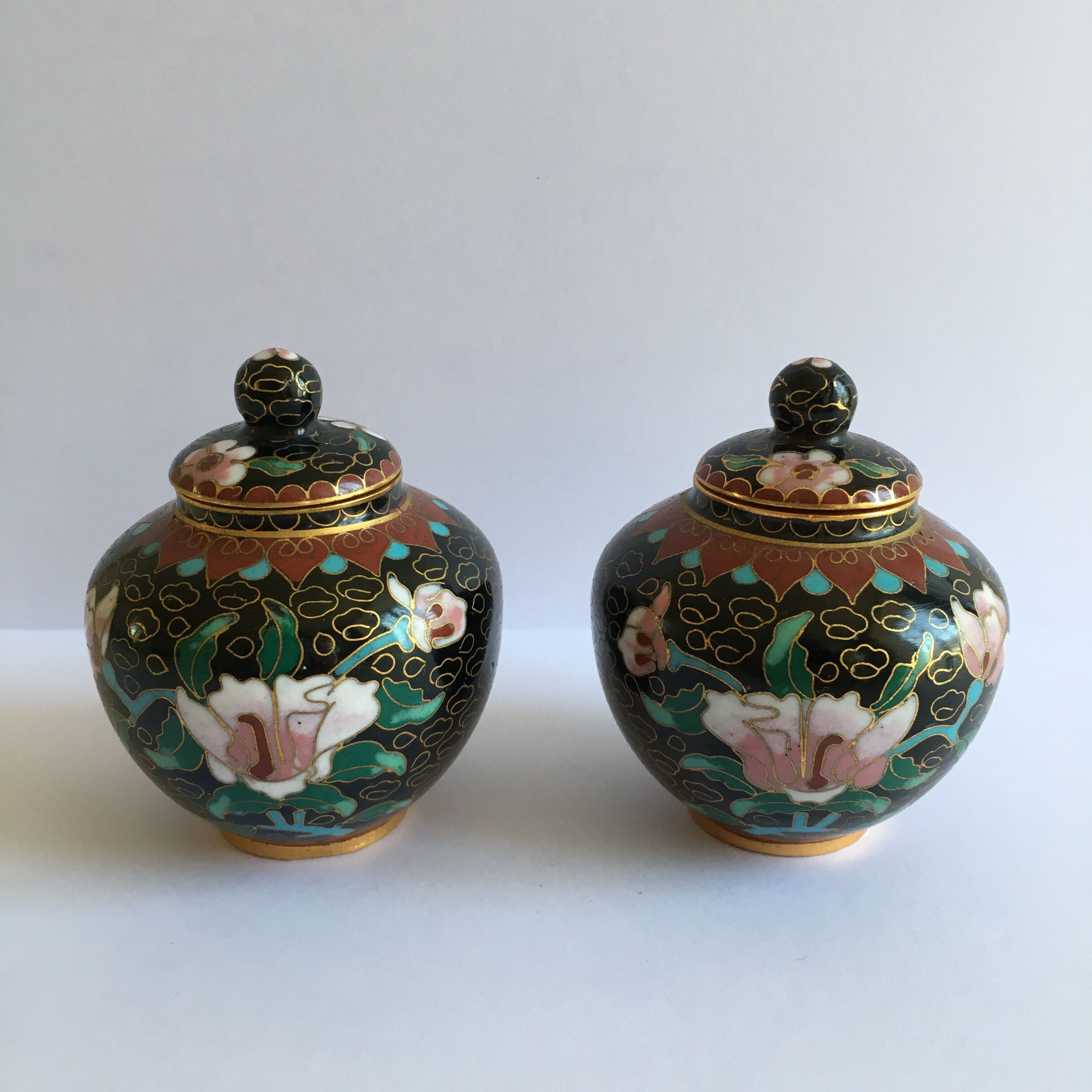 Pair of small Chinese box partitioned enamels