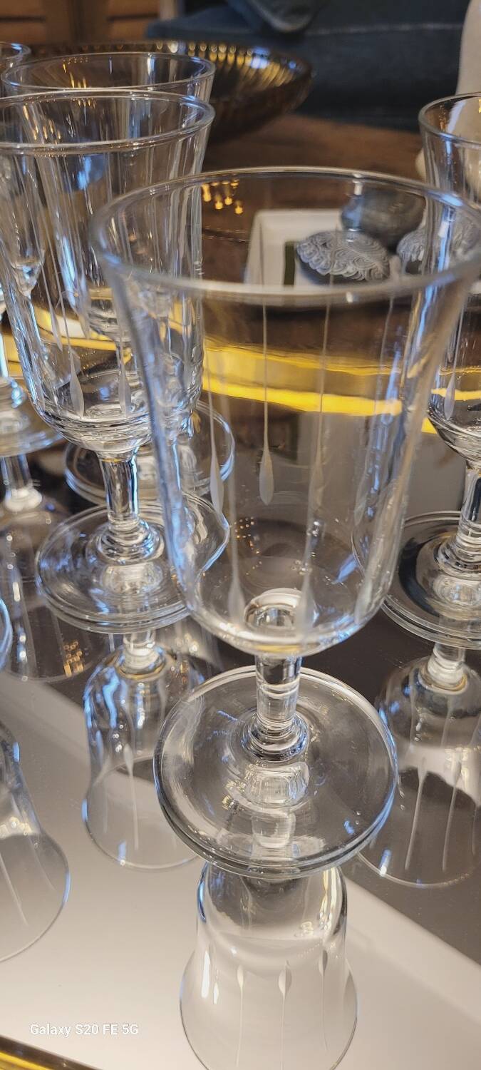 60's chiseled glass stemware