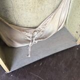 Antique vertical cabin trunk – 109 cm – parchment interior