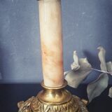 Pied de lampe à pétrole