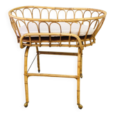 Berceau vintage en rotin