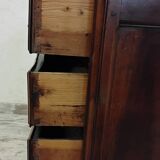 Rustic walnut chest of drawers from the 18th century