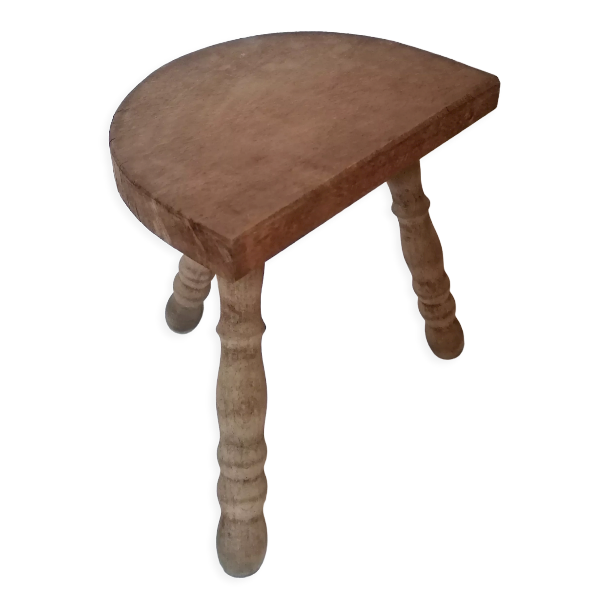 Tripod stool