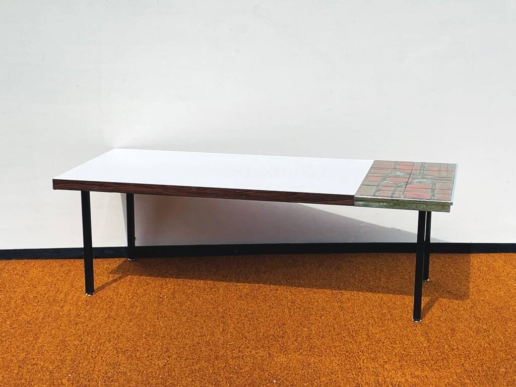 'Lava' coffee table. Vintage 60s.