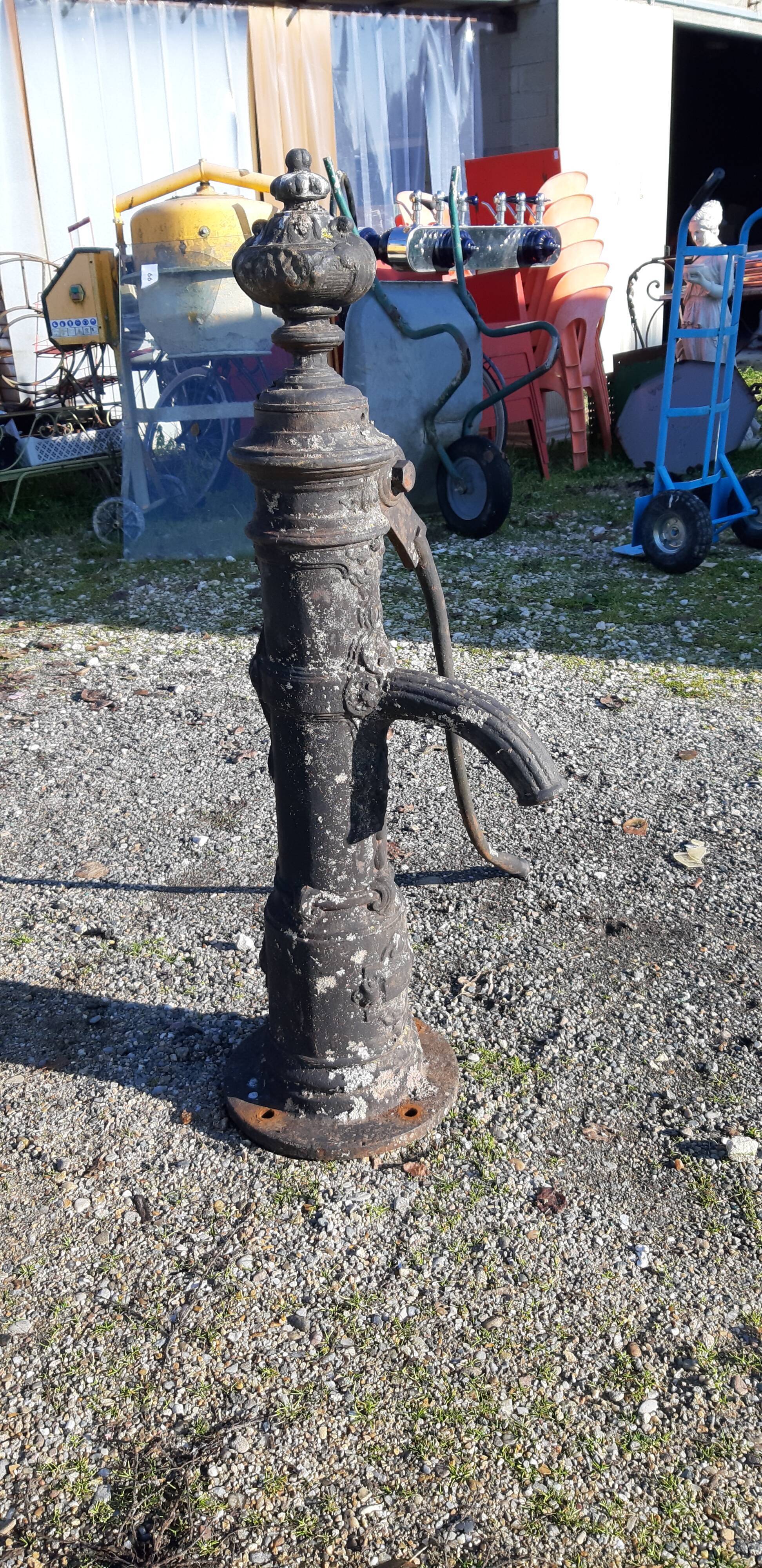 Well pump cast iron 19th