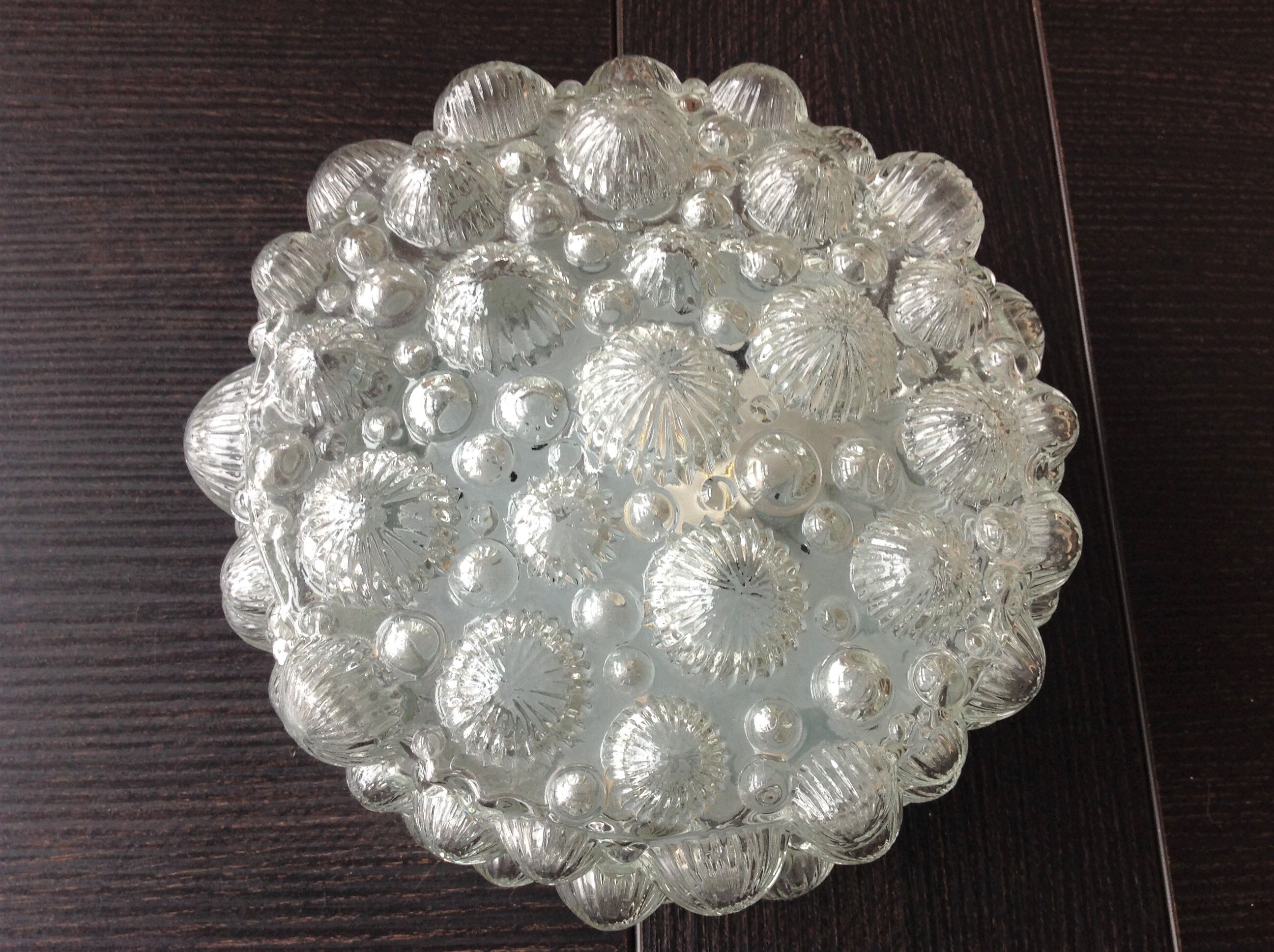 Round ceiling lamp in vintage bubbled glass 60s-70s